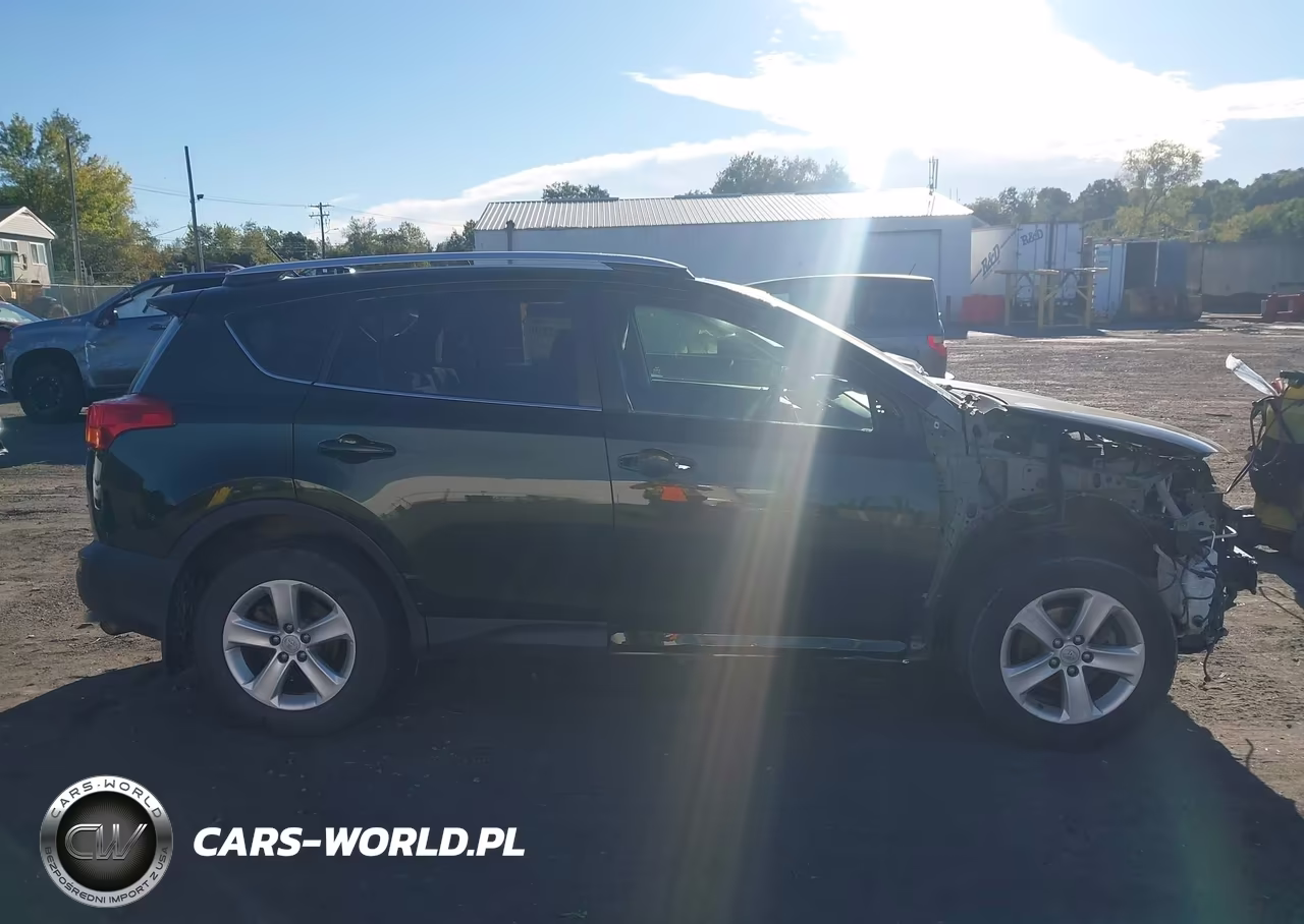 2013 Toyota Rav4 Xle VIN:JTMRFREV0D5006324 - 13