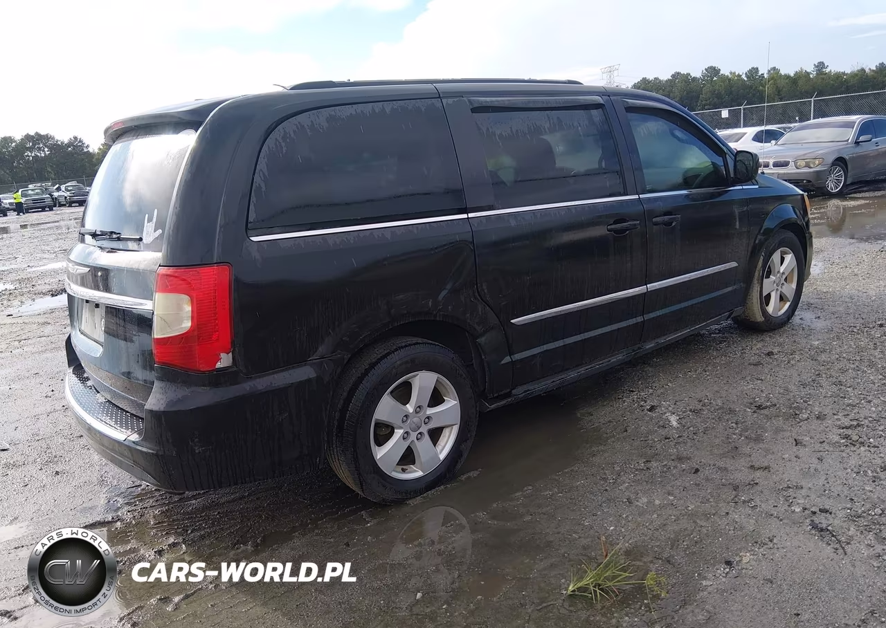 2012 Chrysler Town & Country Touring VIN:2C4RC1BG9CR305344 - 4