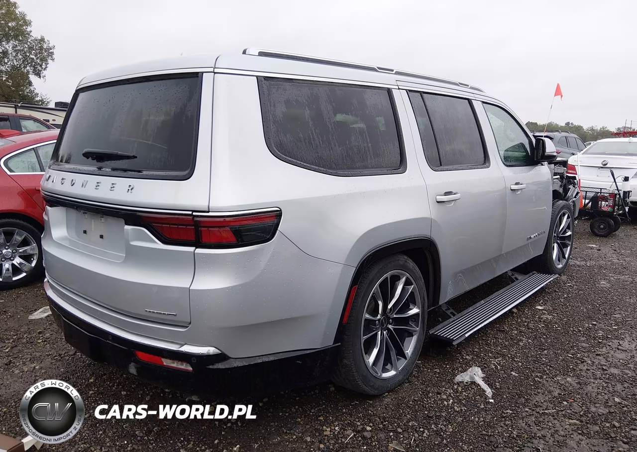 2022 Jeep Wagoneer Series Iii 4X4 VIN:1C4SJVDT9NS104599 - 4