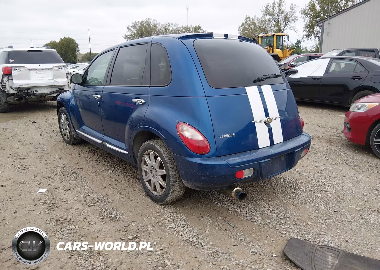 2010 Chrysler Pt Cruiser Classic VIN:3A4GY5F97AT164631 - 3