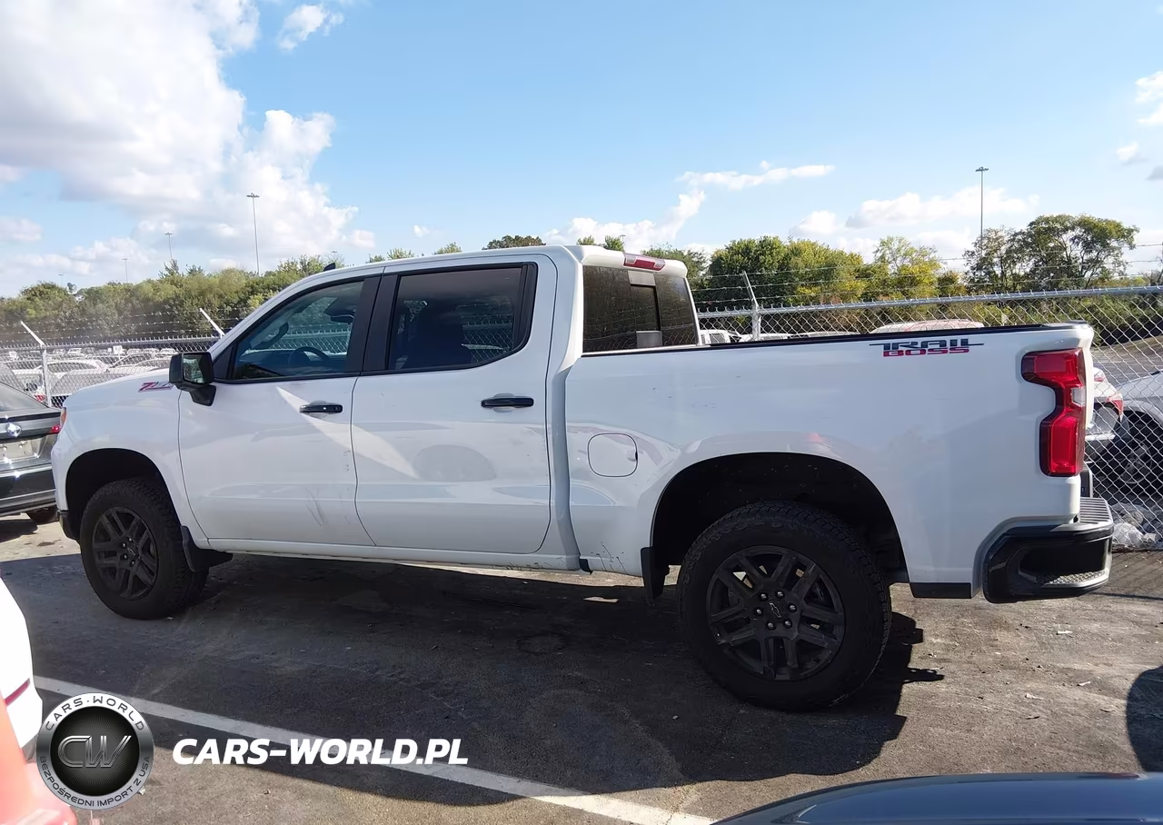 2026 Chevrolet Silverado 1500 4Wd Short Bed Lt Trail Boss VIN:3GCUKFED1TG271658 - 14