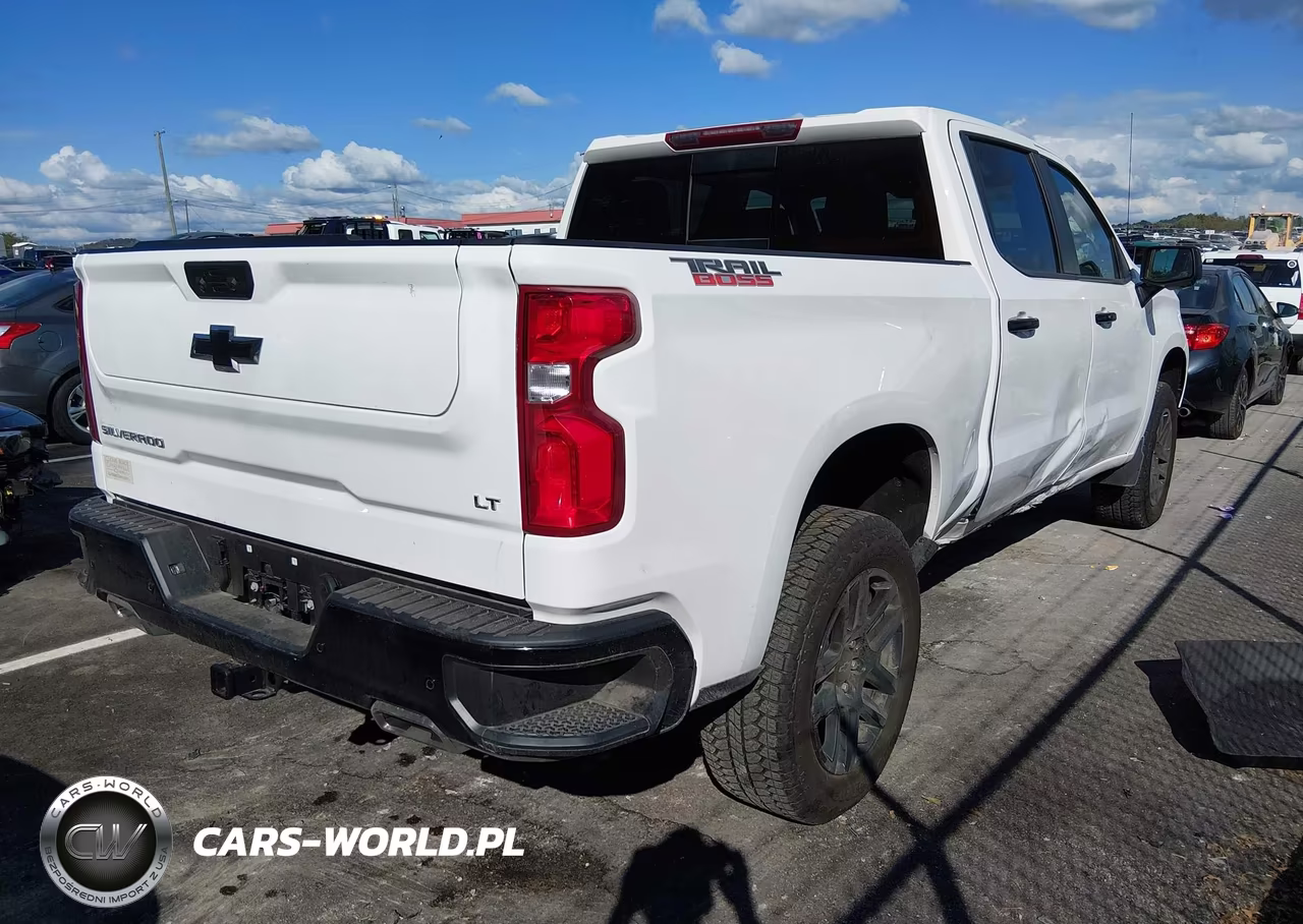 2026 Chevrolet Silverado 1500 4Wd Short Bed Lt Trail Boss VIN:3GCUKFED1TG271658 - 4