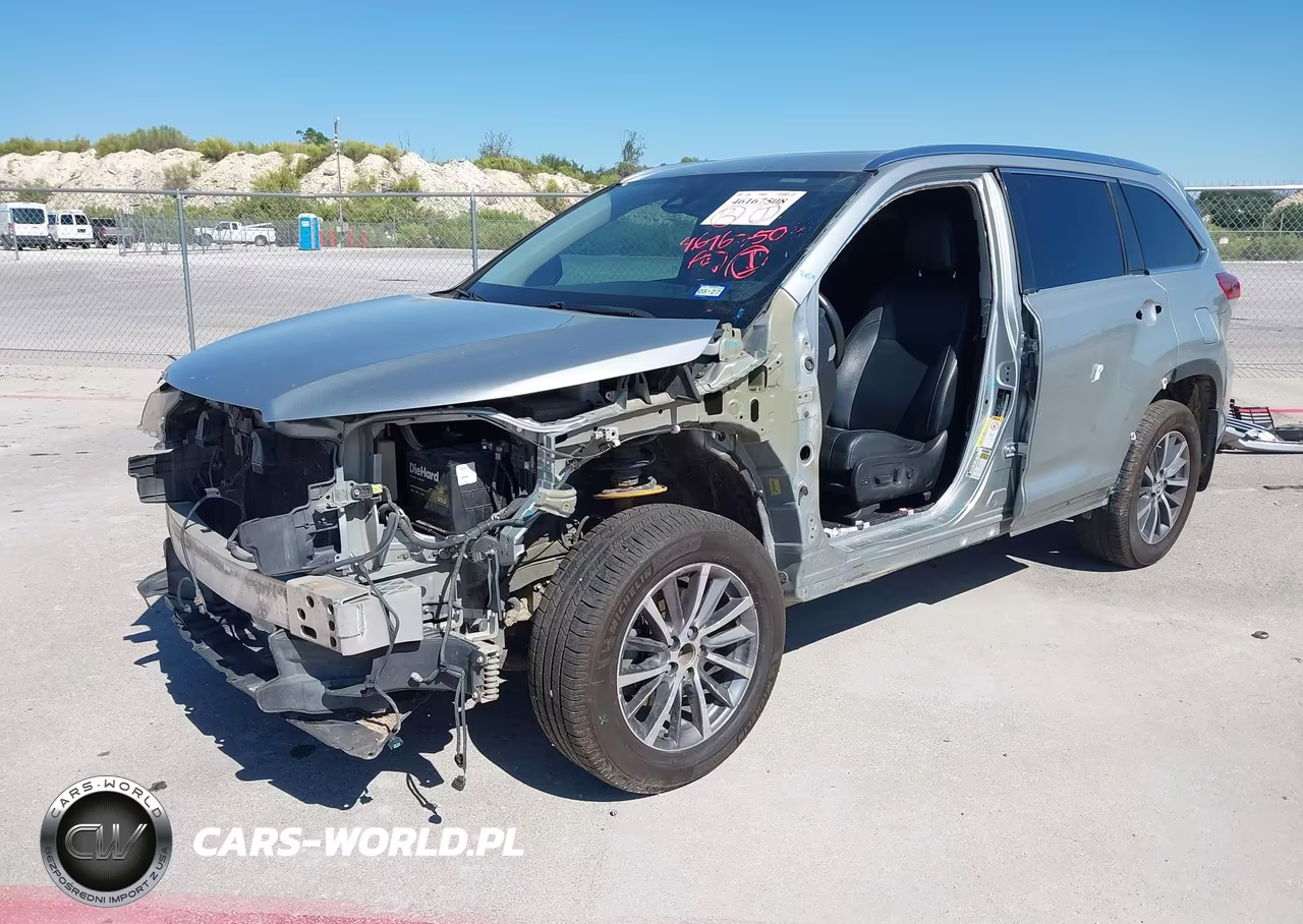 2017 Toyota Highlander Xle VIN:5TDJZRFH1HS512953 - 2