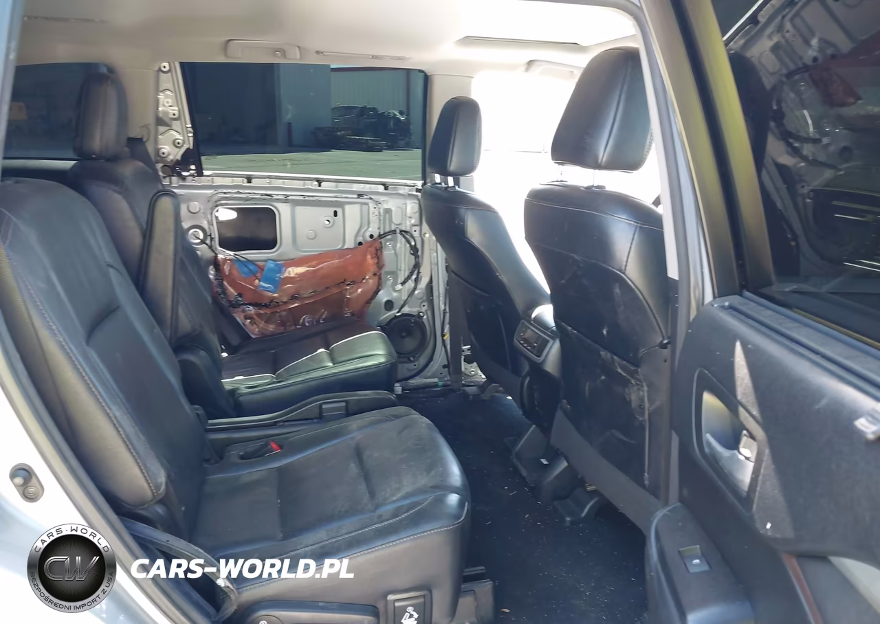 2017 Toyota Highlander Xle VIN:5TDJZRFH1HS512953 - 8
