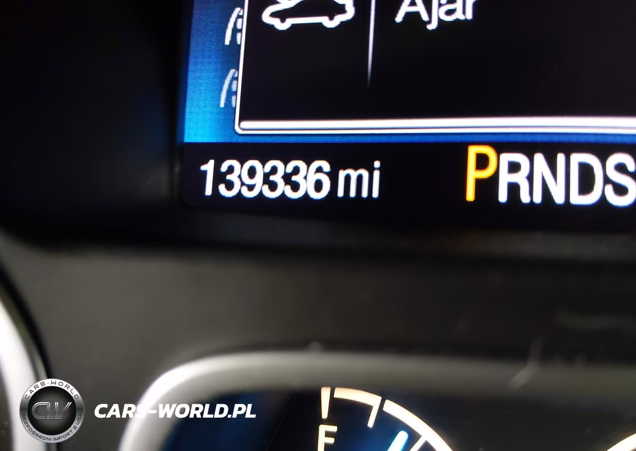 2017 Ford Escape Titanium VIN:1FMCU9J96HUA91259 - 16