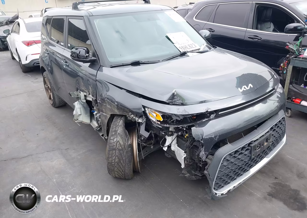 2022 Kia Soul Lx