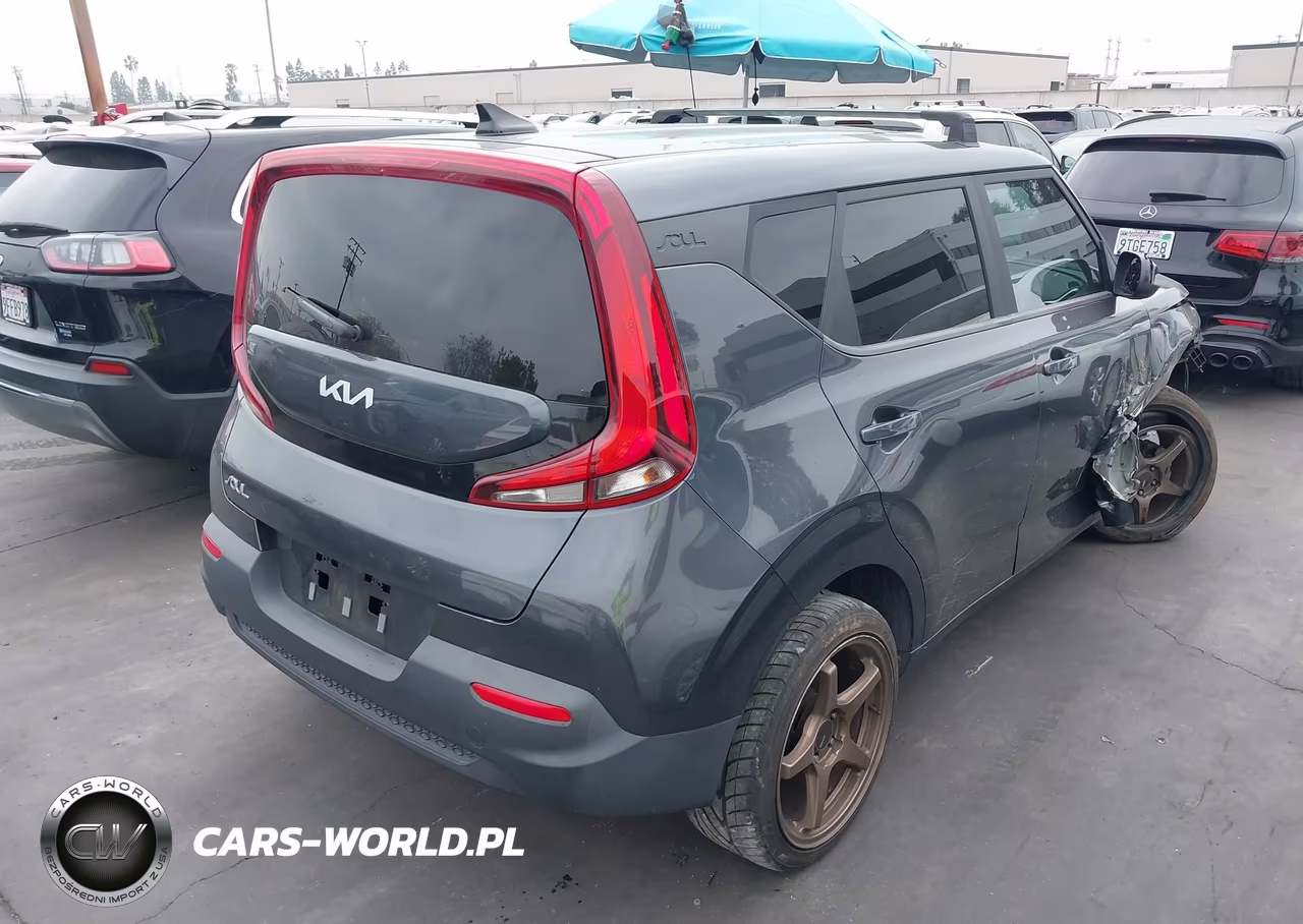 2022 Kia Soul Lx VIN:KNDJ23AU9N7820500 - 4