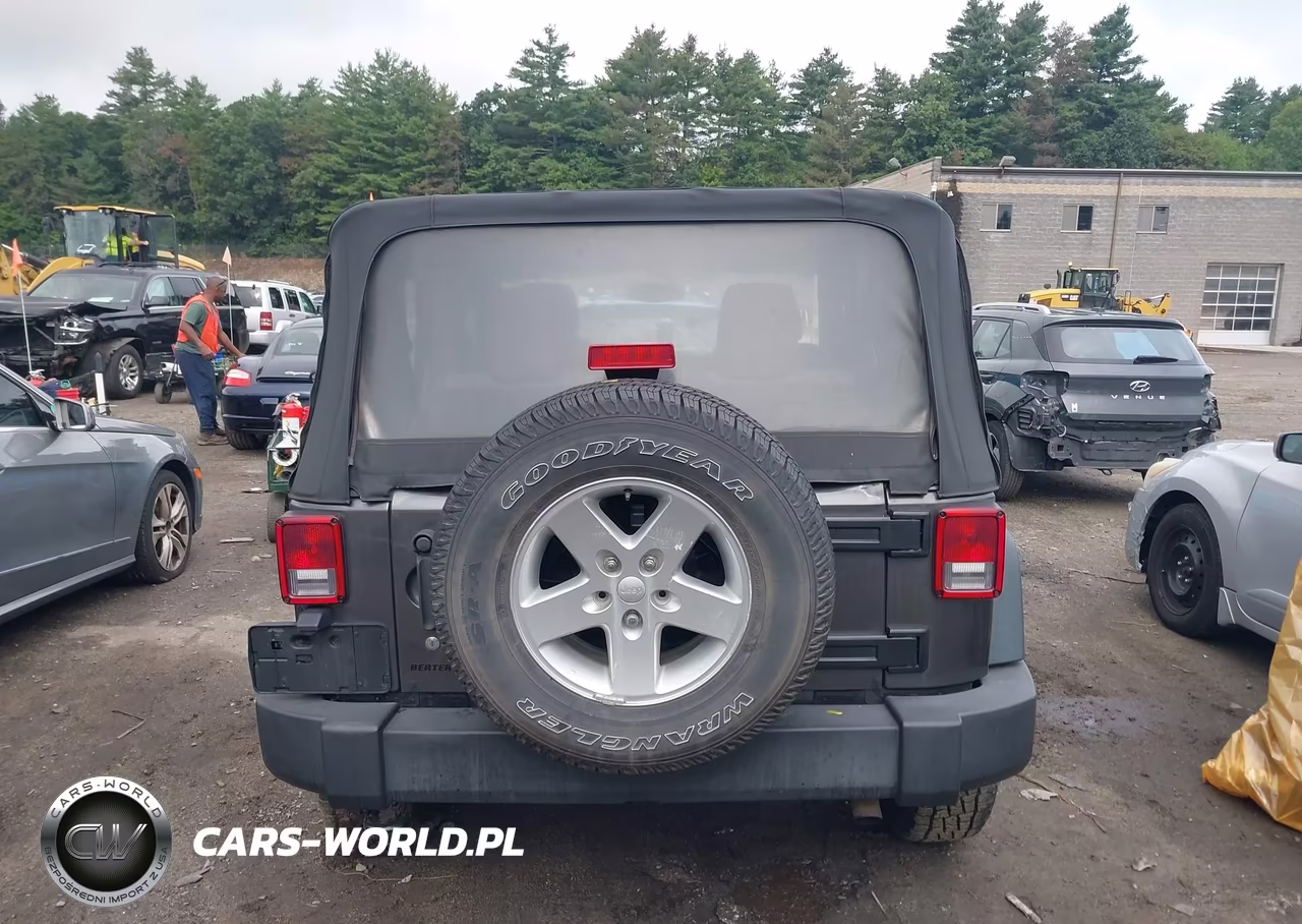 2016 Jeep Wrangler Sport VIN:1C4AJWAG5GL297078 - 5