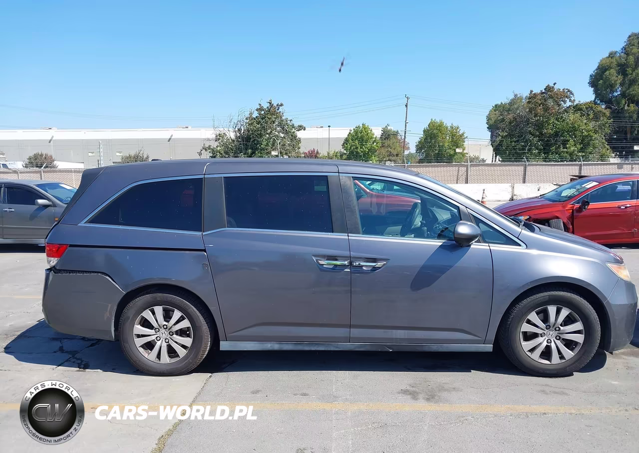 2015 Honda Odyssey Ex-L VIN:5FNRL5H64FB025689 - 13