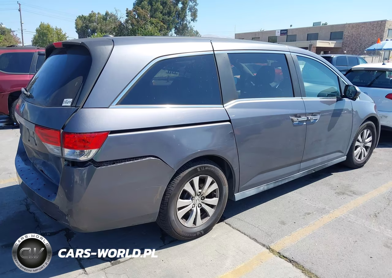2015 Honda Odyssey Ex-L VIN:5FNRL5H64FB025689 - 4