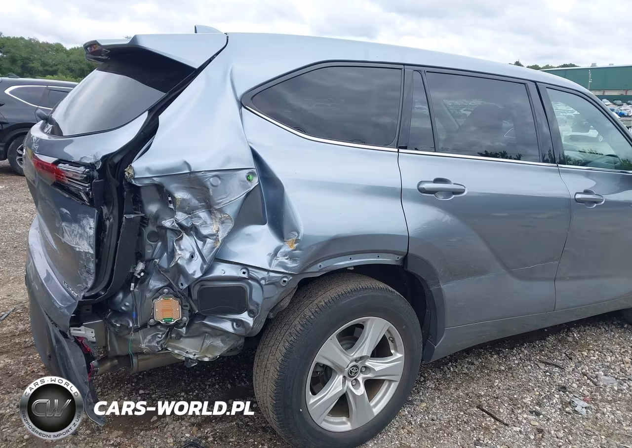 2020 Toyota Highlander Le VIN:5TDBZRBH9LS019590 - 6