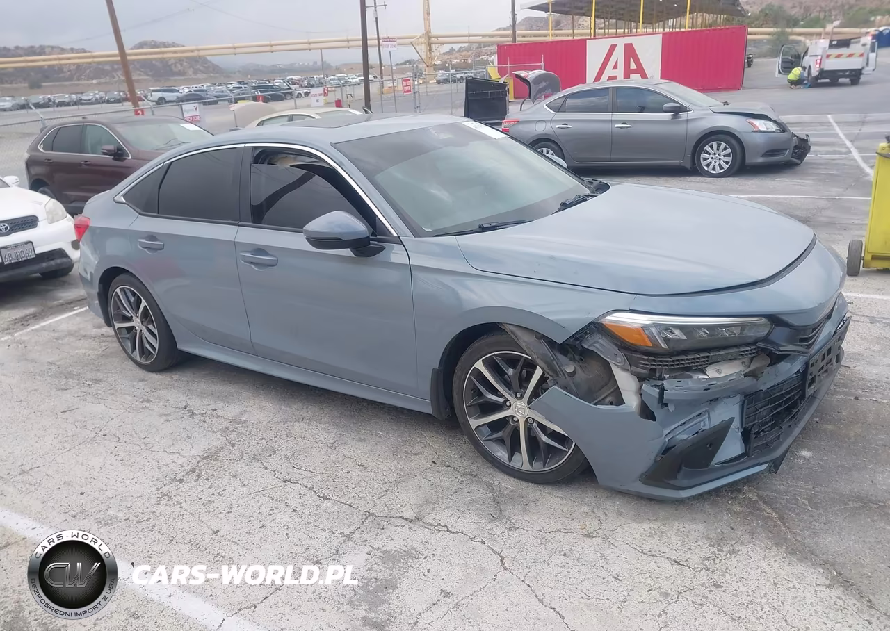 2024 Honda Civic Touring VIN:2HGFE1F95RH304054 - 13