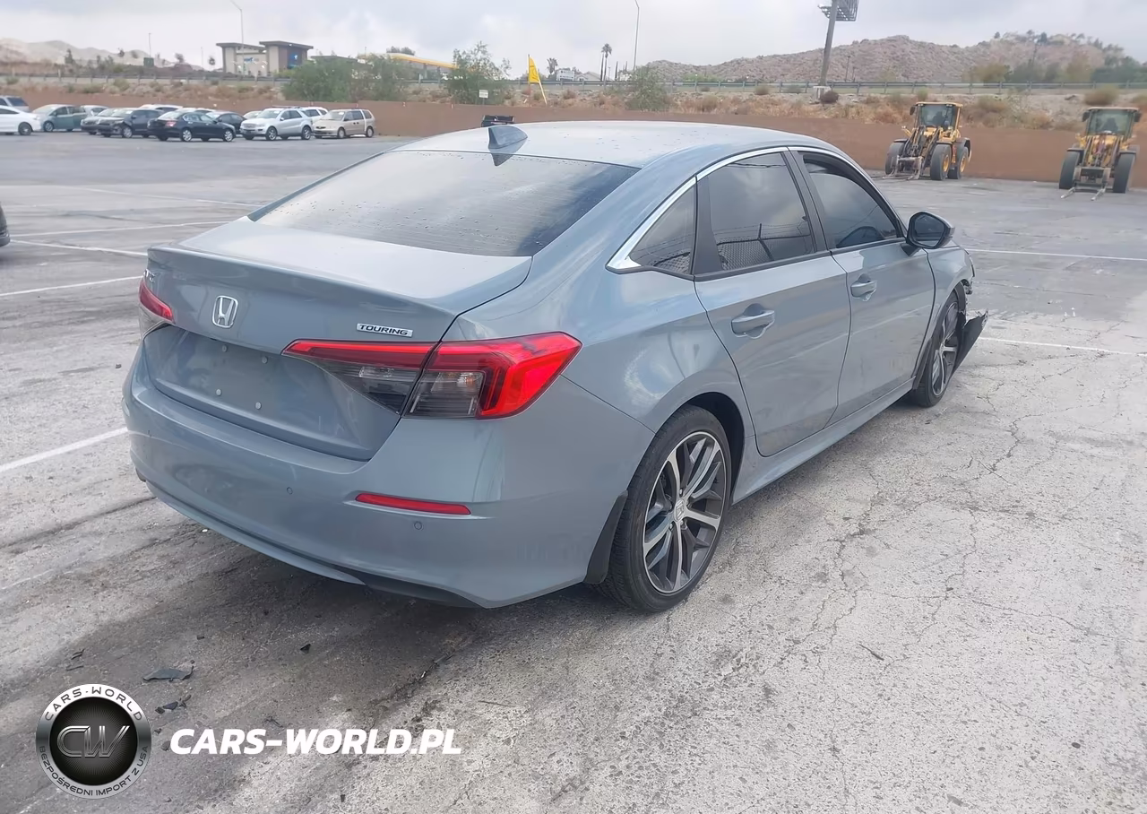 2024 Honda Civic Touring VIN:2HGFE1F95RH304054 - 4