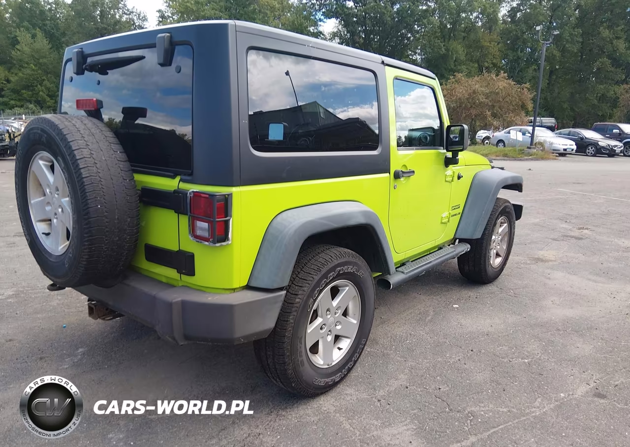 2012 Jeep Wrangler Sport VIN:1C4AJWAG7CL242934 - 4