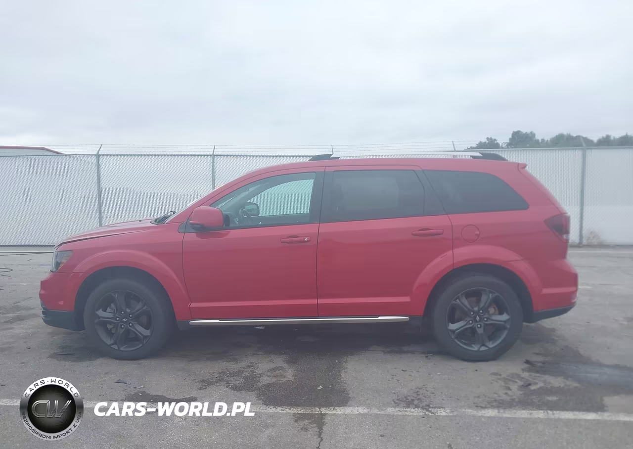 2018 Dodge Journey Crossroad VIN:3C4PDCGG9JT216084 - 14