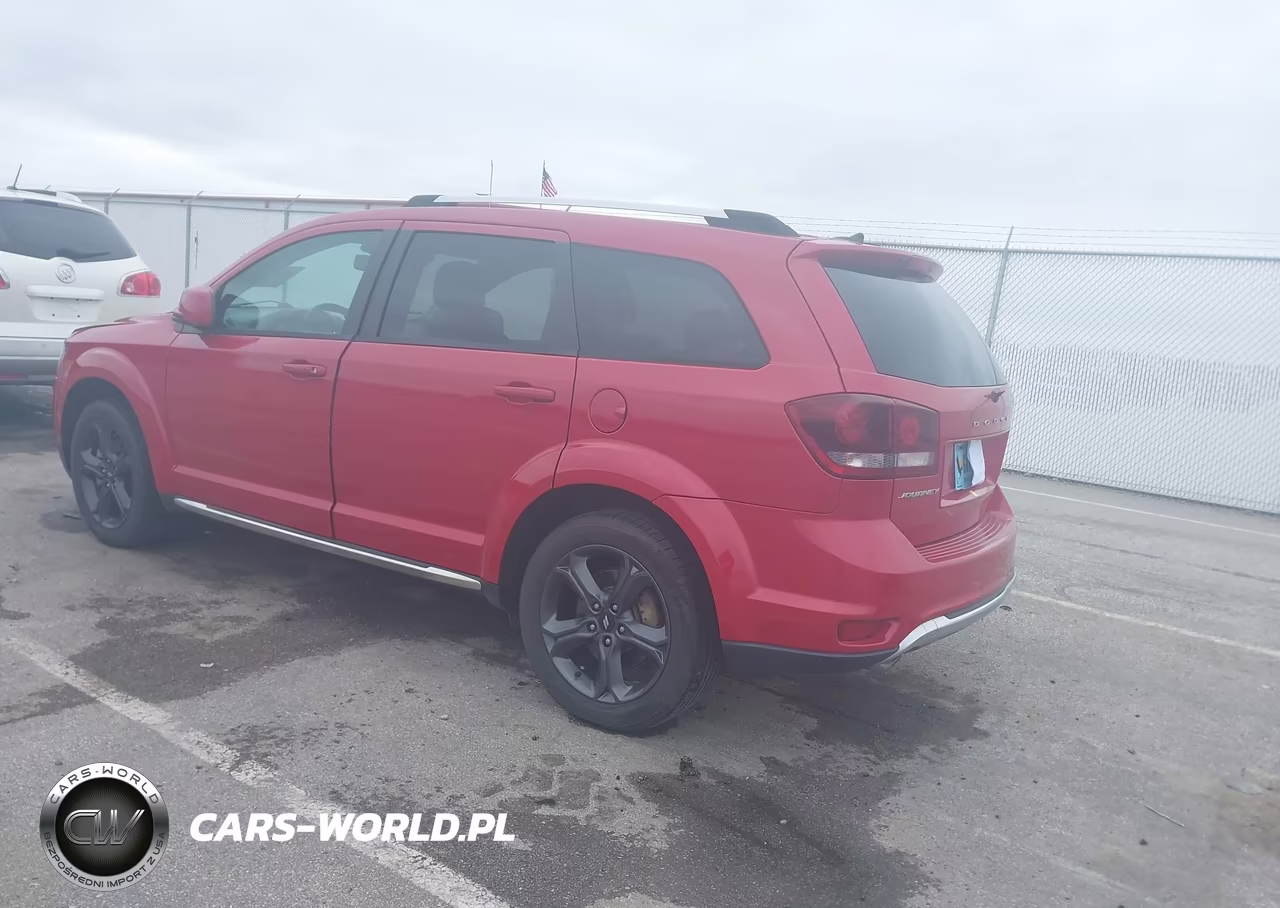 2018 Dodge Journey Crossroad VIN:3C4PDCGG9JT216084 - 3