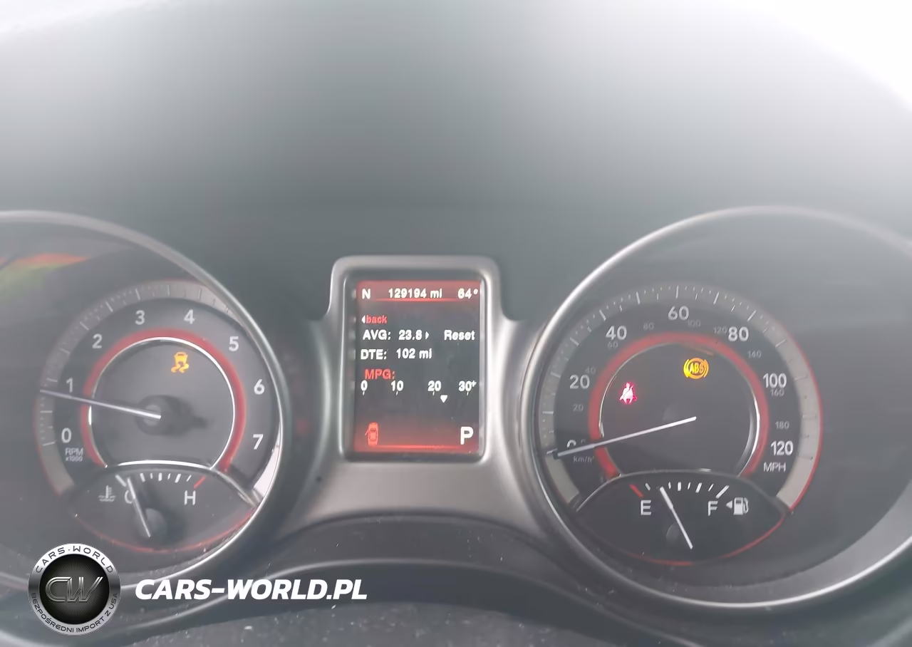 2018 Dodge Journey Crossroad VIN:3C4PDCGG9JT216084 - 7
