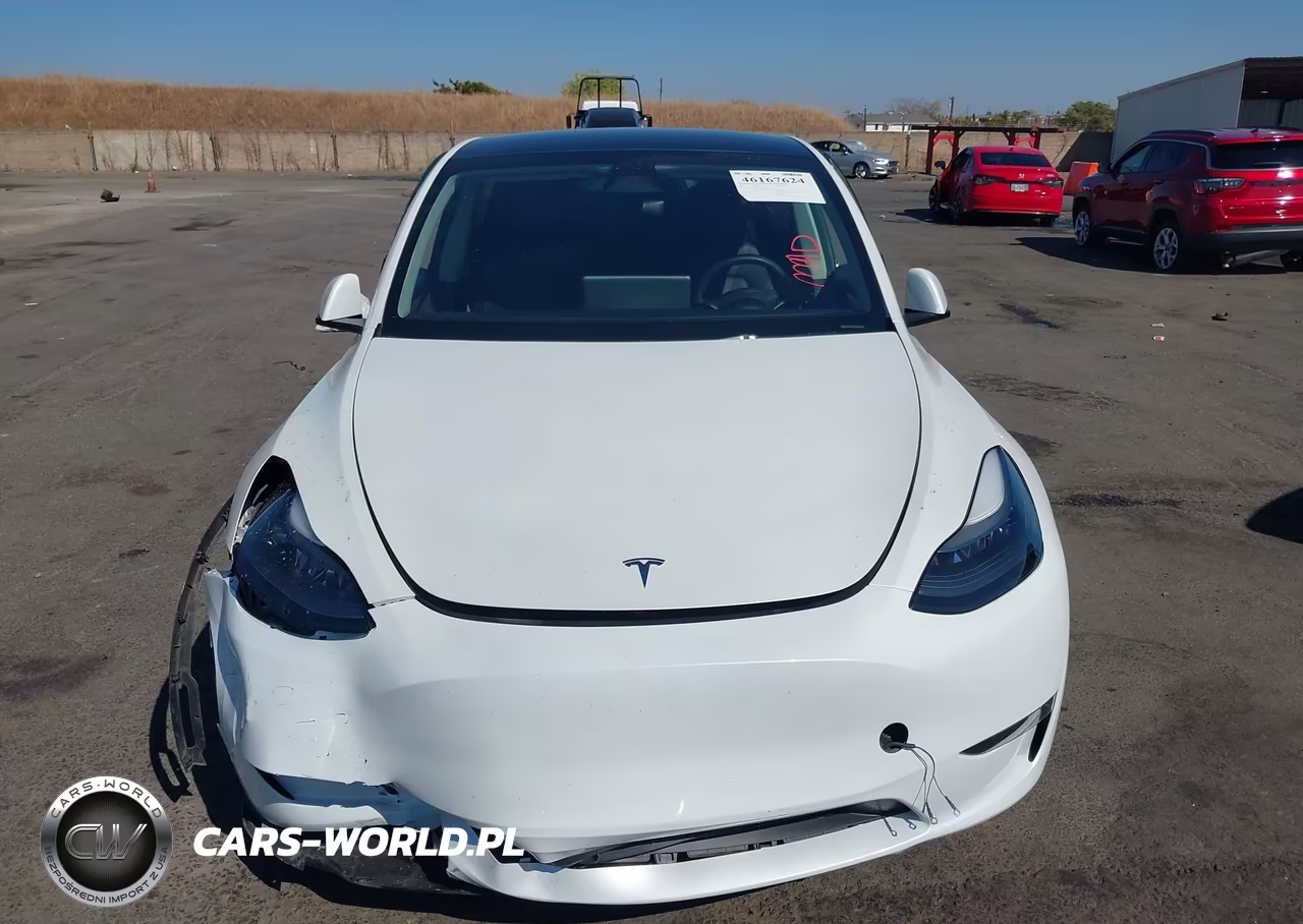 2023 Tesla Model Y Awd-Long Range Dual Motor All-Wheel Drive VIN:7SAYGAEE5PF939605 - 10
