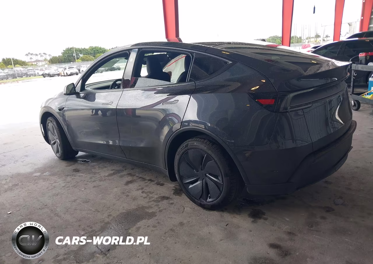 2026 Tesla Model Y VIN:7SAYGDED0TA728540 - 3