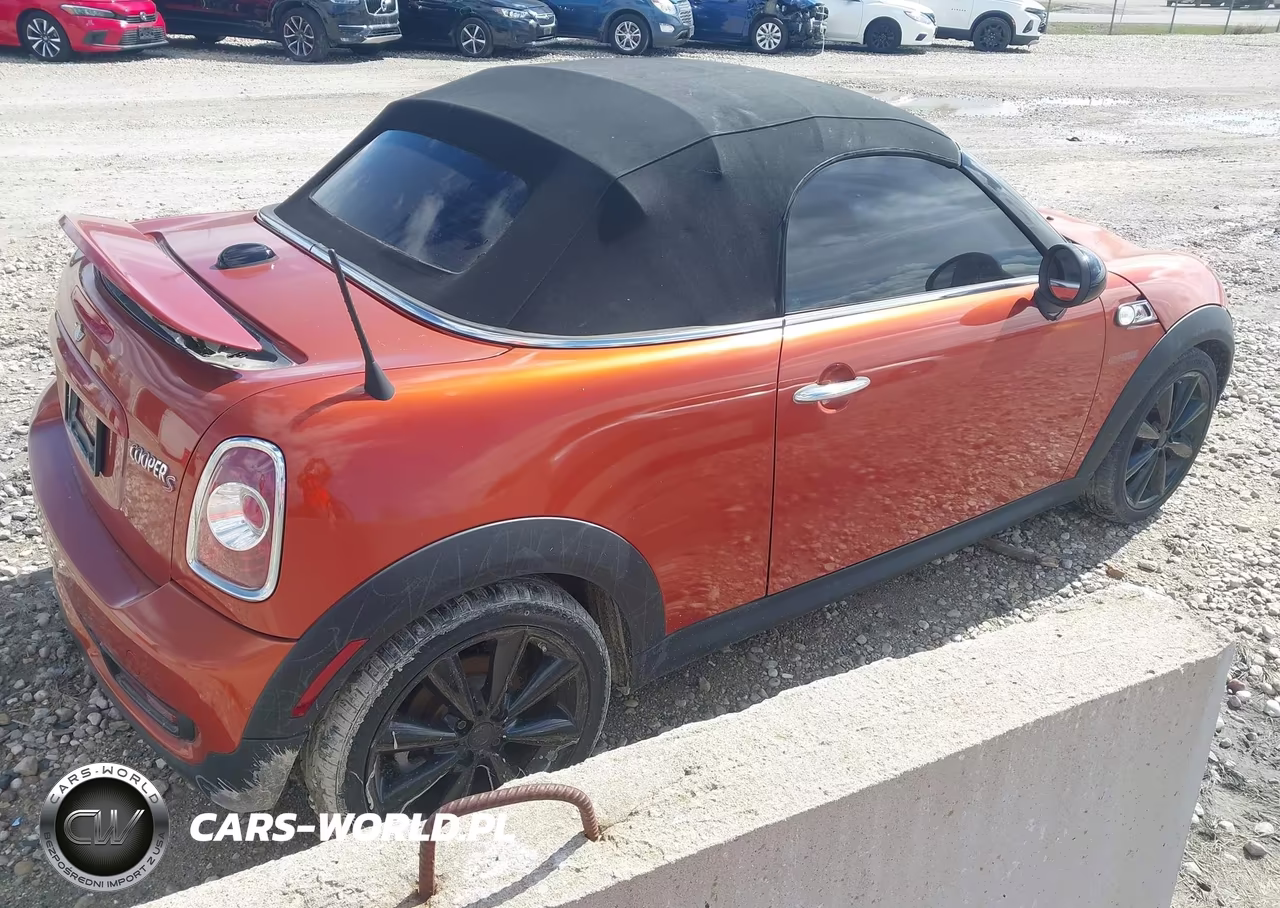 2013 Mini Roadster Cooper S VIN:WMWSY3C59DT593658 - 4