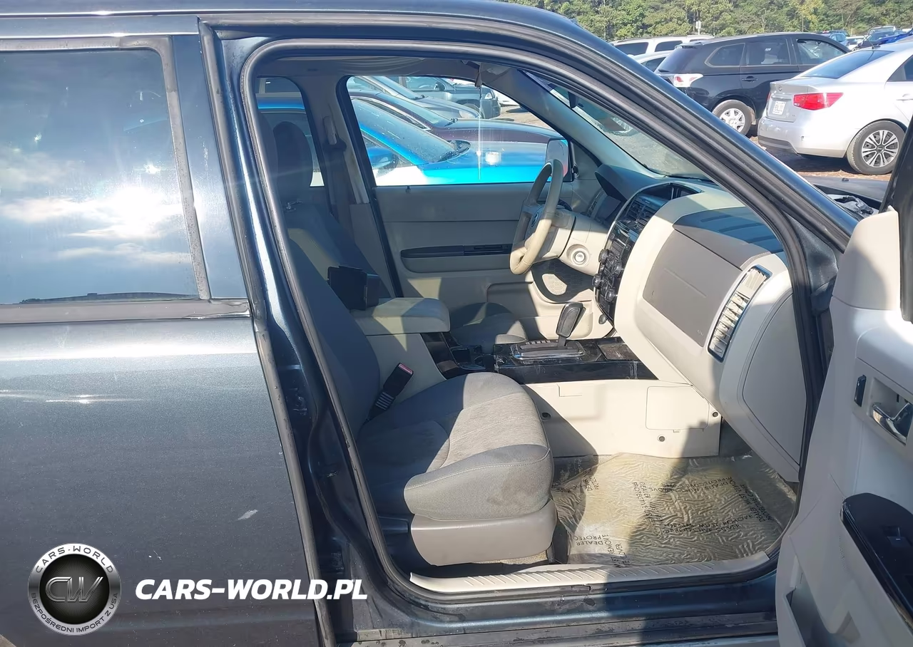 2008 Mazda Tribute I Touring VIN:4F2CZ02Z38KM17482 - 5