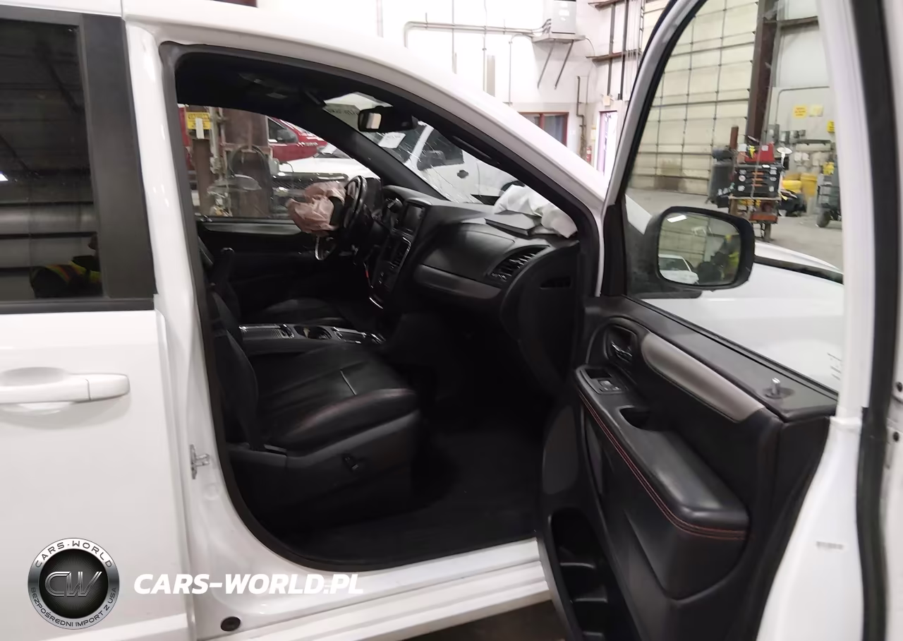2019 Dodge Grand Caravan Gt VIN:2C4RDGEGXKR658668 - 5