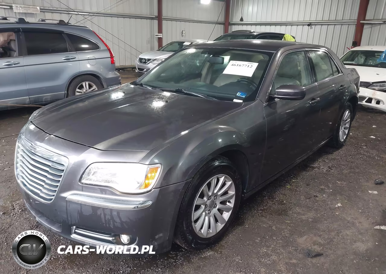 2013 Chrysler 300 Motown VIN:2C3CCAAG6DH551626 - 2