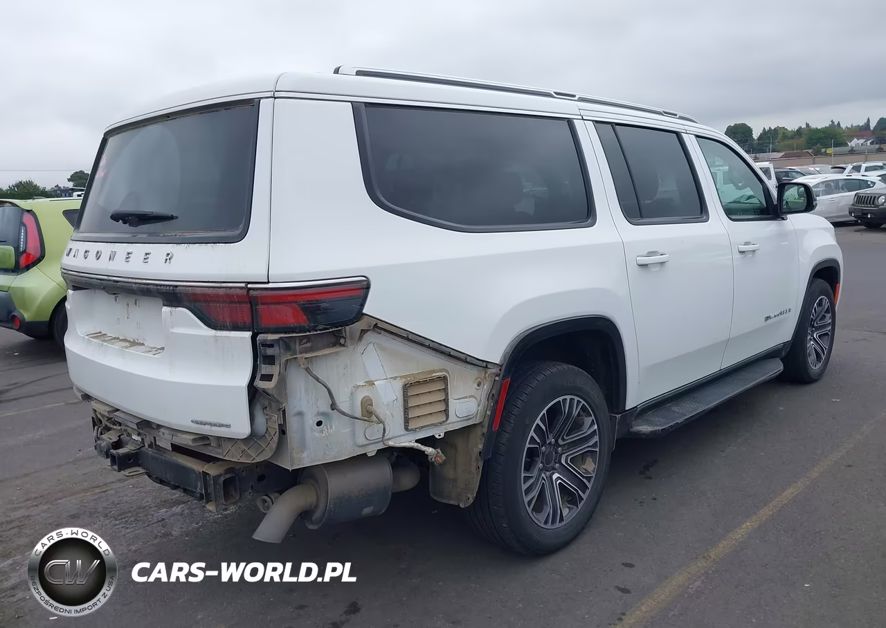 2024 Jeep Wagoneer L Series Ii 4X2 VIN:1C4SJRBP2RS126981 - 4