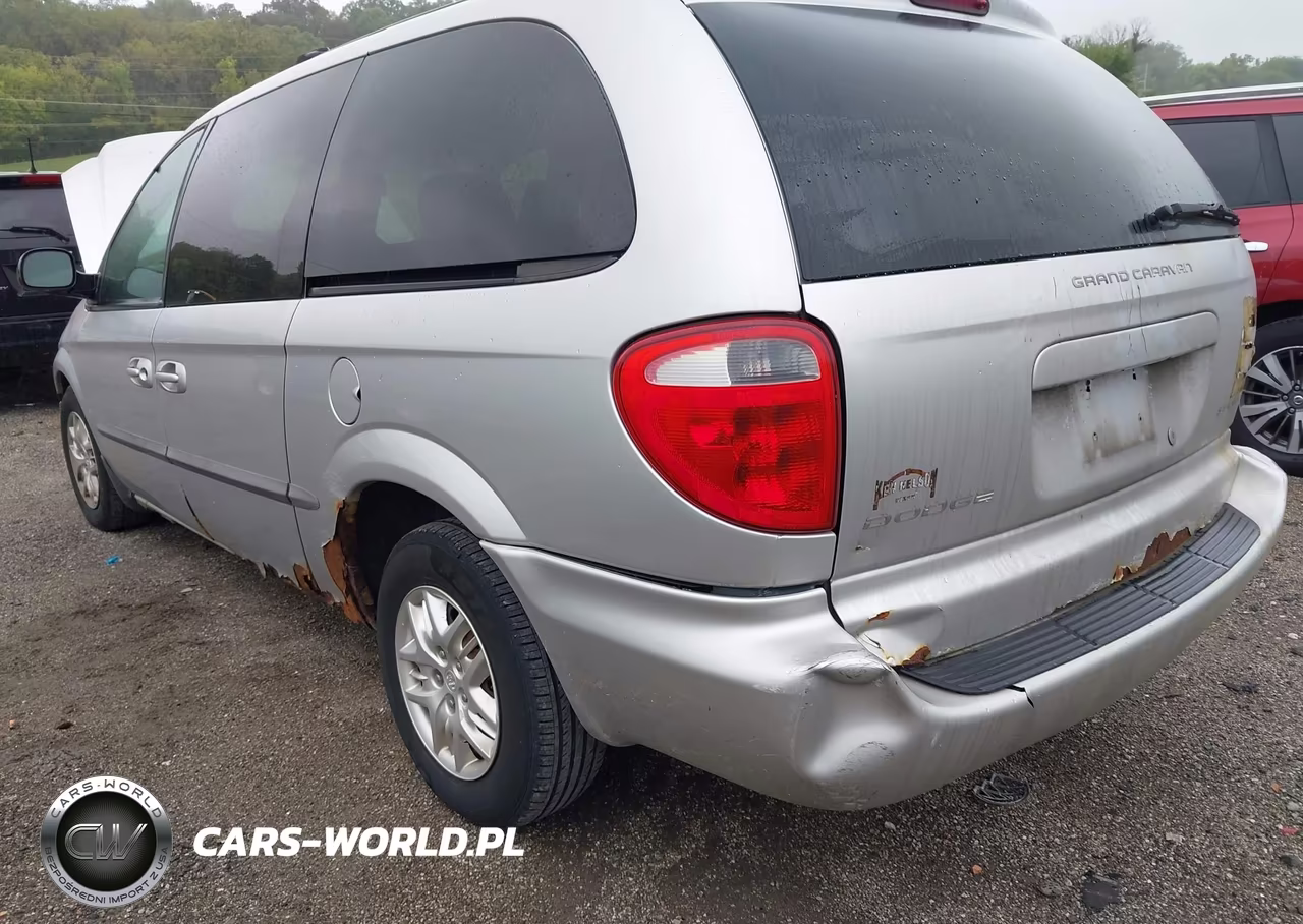 2002 Dodge Grand Caravan Sport VIN:2B4GP44R02R588675 - 13