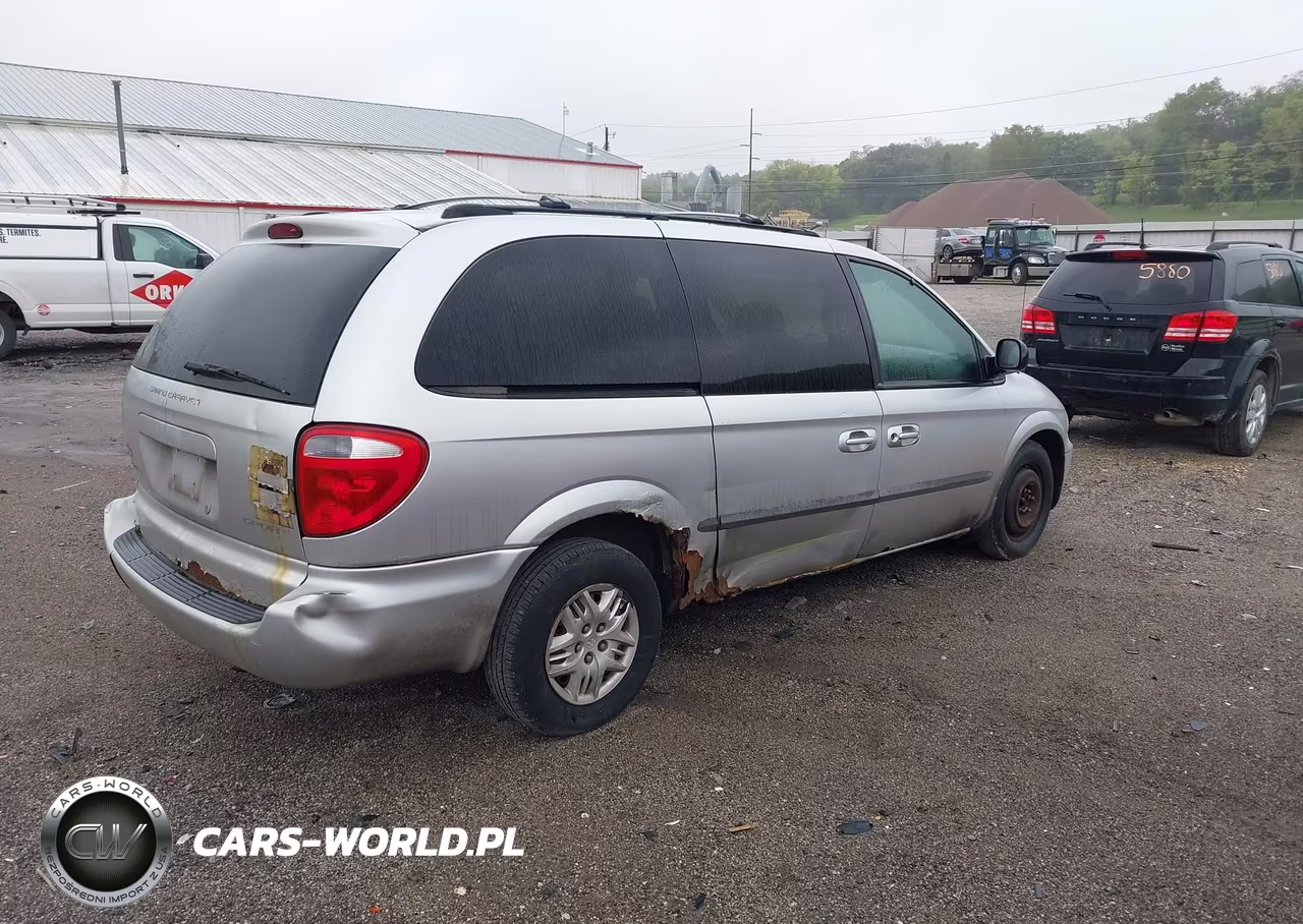 2002 Dodge Grand Caravan Sport VIN:2B4GP44R02R588675 - 4