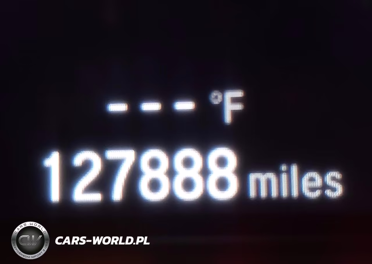 2018 Honda Accord Sport VIN:1HGCV1F36JA252659 - 16