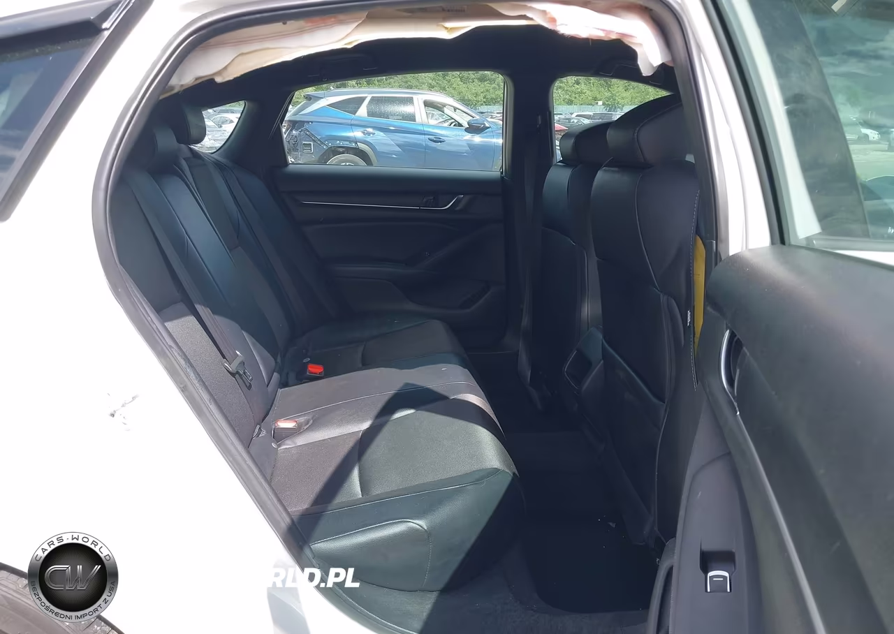 2018 Honda Accord Sport VIN:1HGCV1F36JA252659 - 8