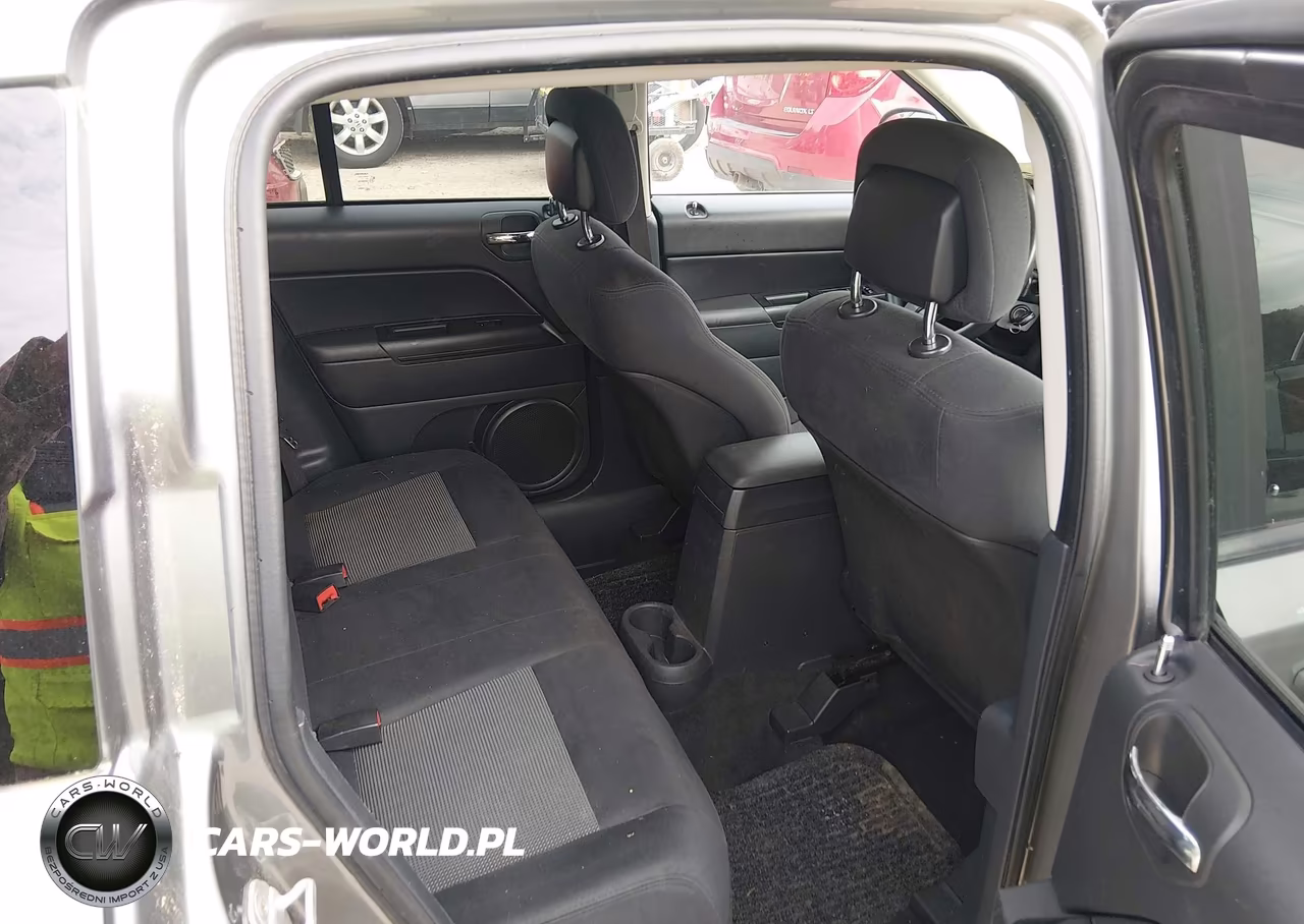 2011 Jeep Compass VIN:1J4NT1FB7BD290366 - 8