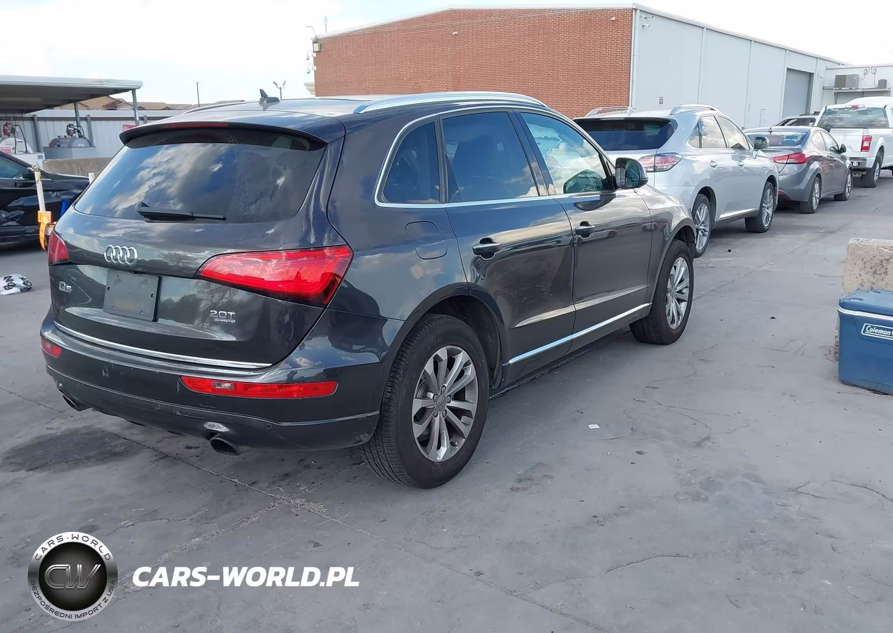 2016 Audi Q5 2.0T Premium VIN:WA1L2AFP8GA113095 - 4