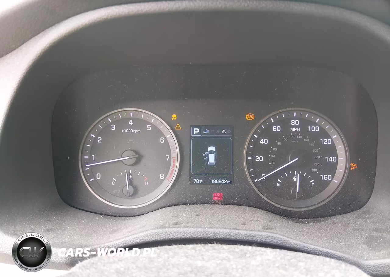 2016 Hyundai Tucson Sport VIN:KM8J33A28GU062113 - 7
