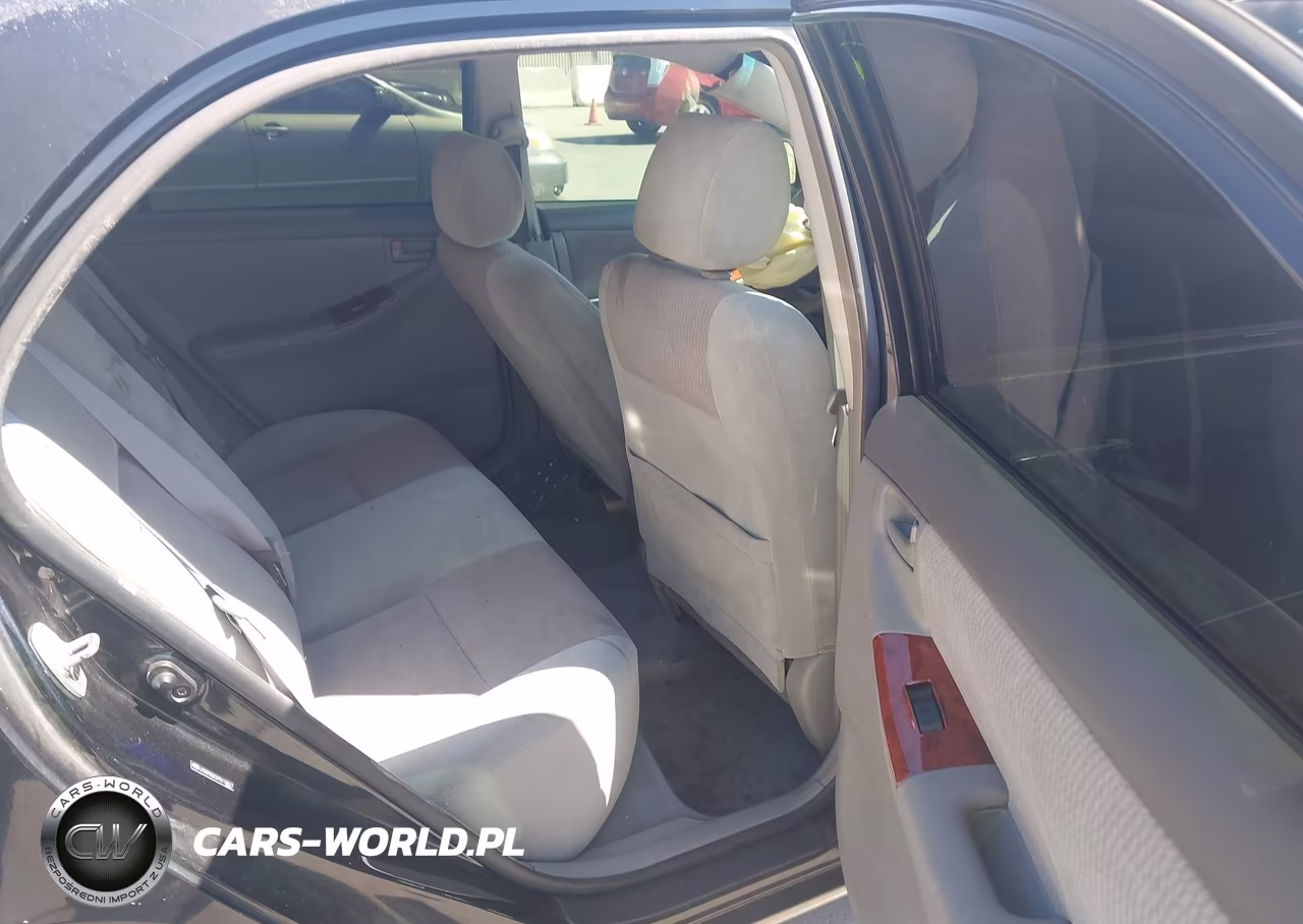 2007 Toyota Corolla Le VIN:JTDBR32E570113817 - 8