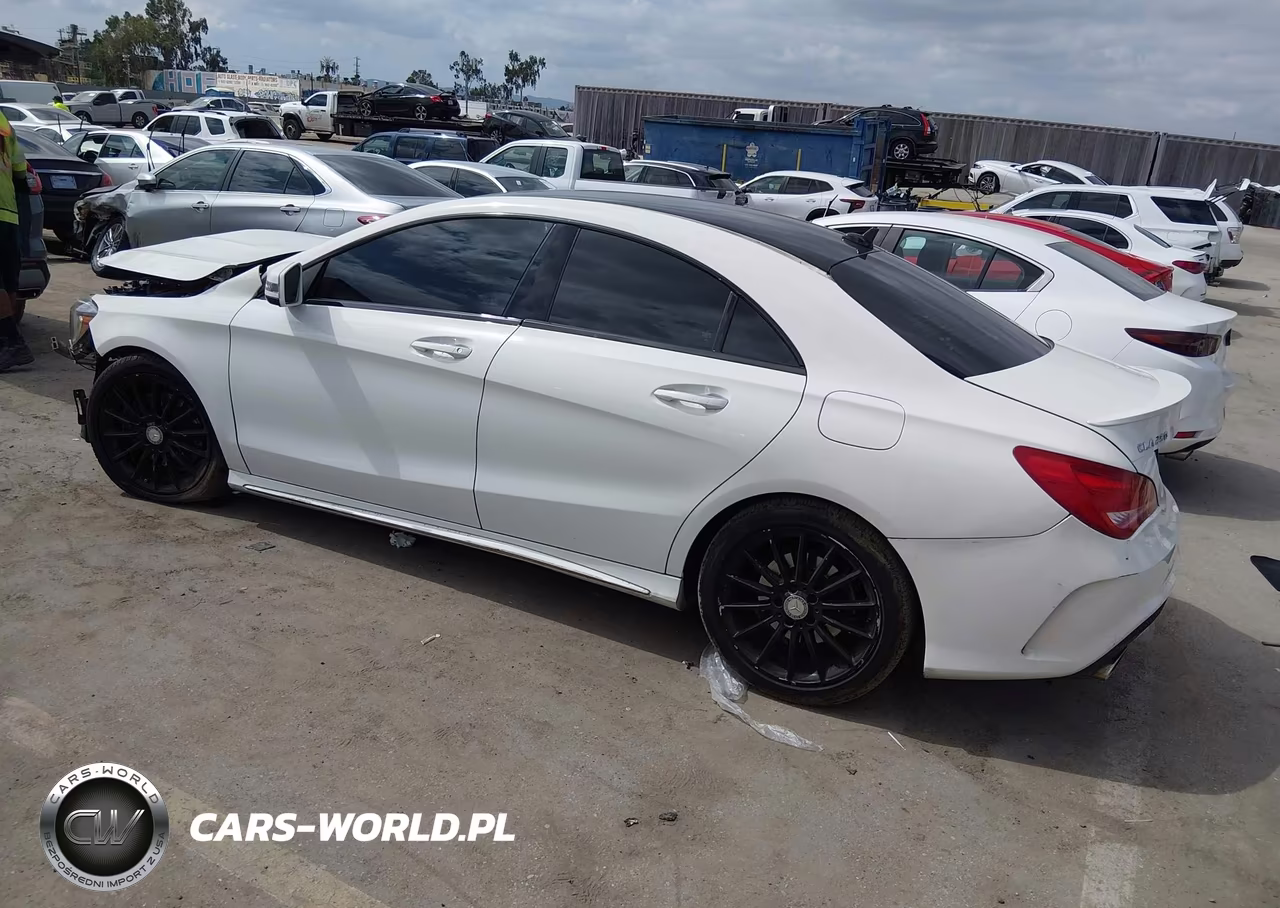2016 Mercedes-Benz Cla 250 VIN:WDDSJ4EB5GN305326 - 3