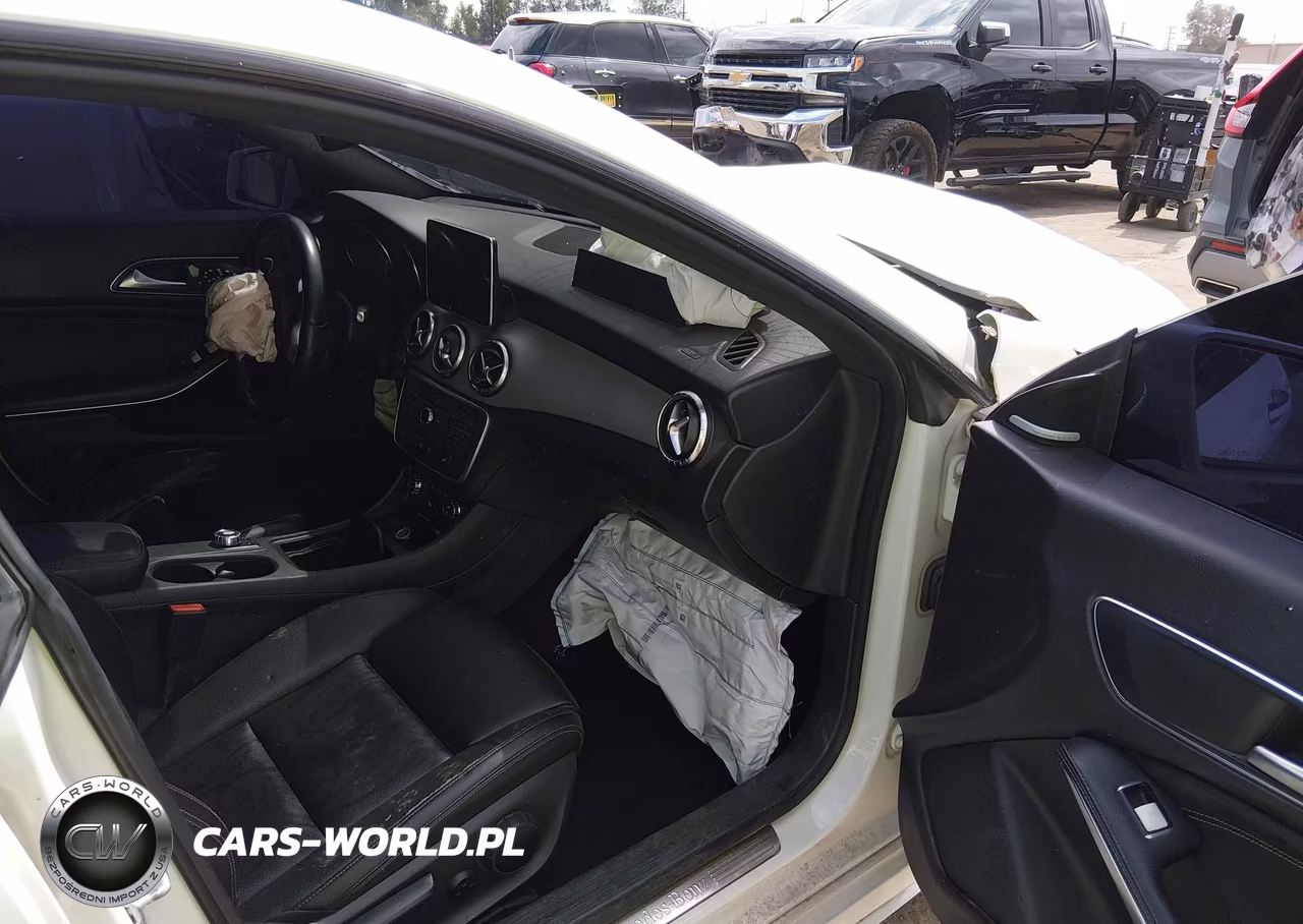 2016 Mercedes-Benz Cla 250 VIN:WDDSJ4EB5GN305326 - 5