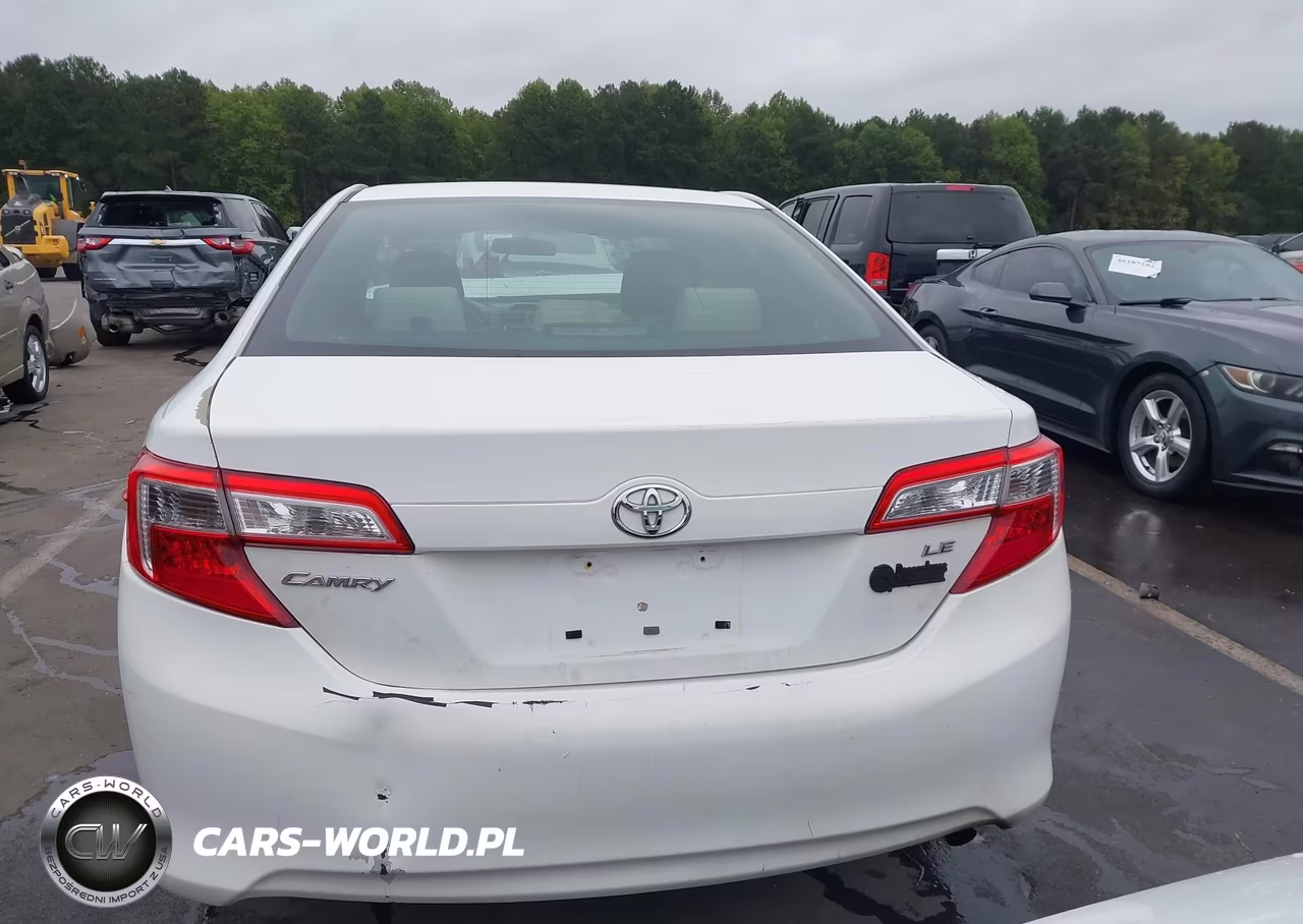 2012 Toyota Camry Le VIN:4T4BF1FKXCR241598 - 16