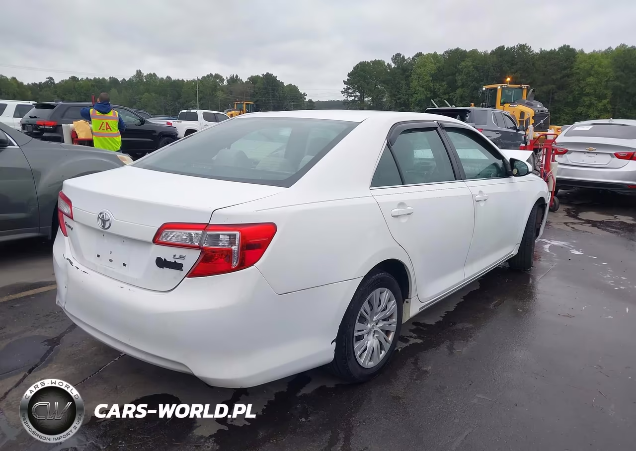 2012 Toyota Camry Le VIN:4T4BF1FKXCR241598 - 4