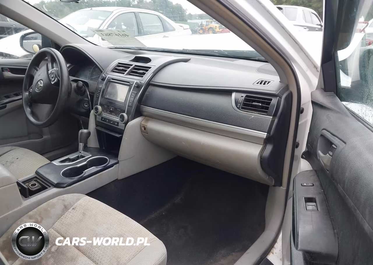 2012 Toyota Camry Le VIN:4T4BF1FKXCR241598 - 5