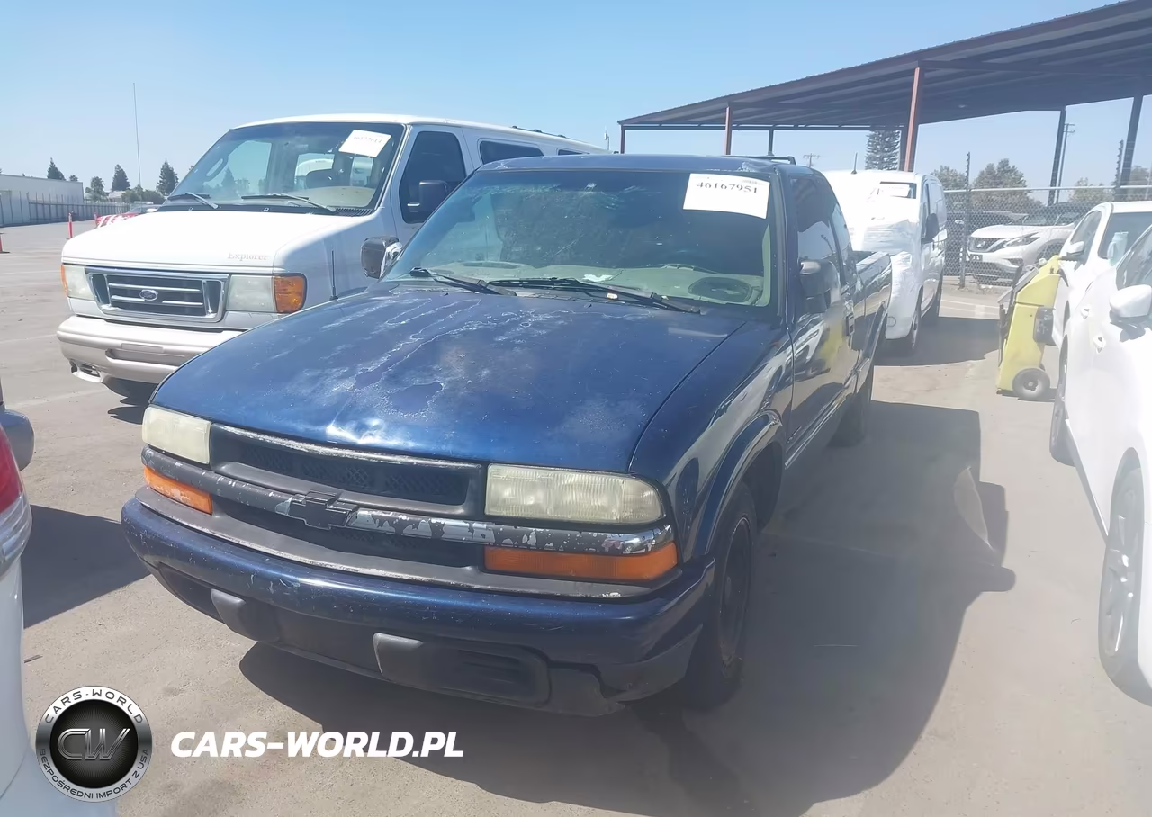 2003 Chevrolet S-10 Ls VIN:1GCCS19H138160500 - 2