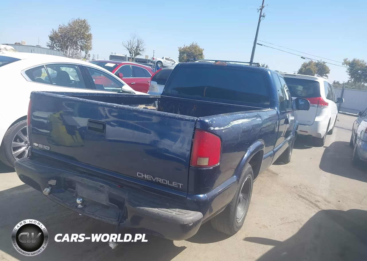 2003 Chevrolet S-10 Ls VIN:1GCCS19H138160500 - 4