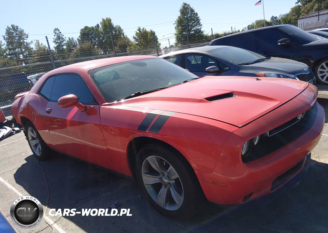 2018 Dodge Challenger Sxt VIN:2C3CDZAG8JH252629 - 13