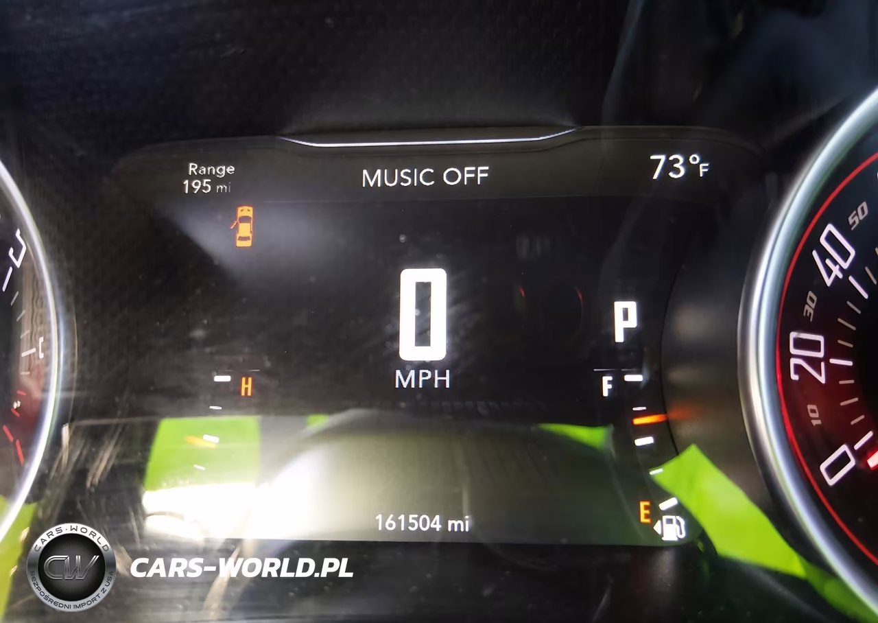 2018 Dodge Challenger Sxt VIN:2C3CDZAG8JH252629 - 15
