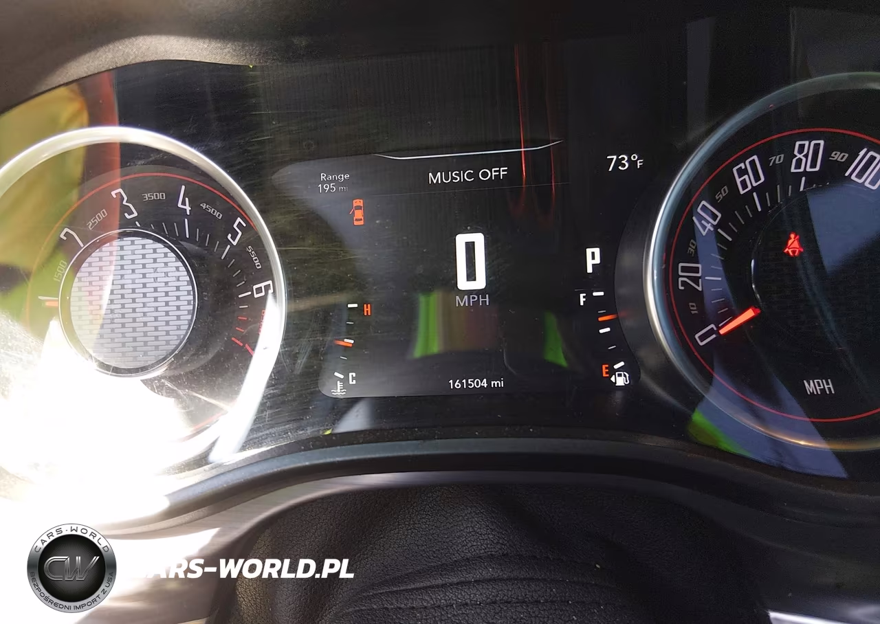 2018 Dodge Challenger Sxt VIN:2C3CDZAG8JH252629 - 7