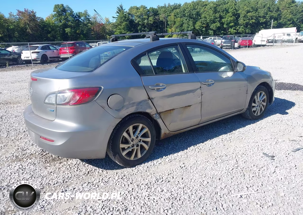 2012 Mazda Mazda3 I Touring VIN:JM1BL1V82C1529744 - 4