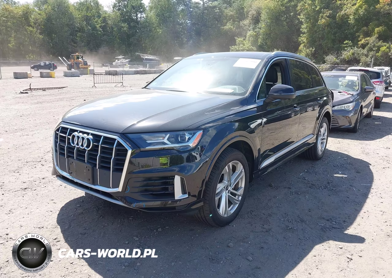 2021 Audi Q7 Premium VIN:WA1AXAF75MD017010 - 2