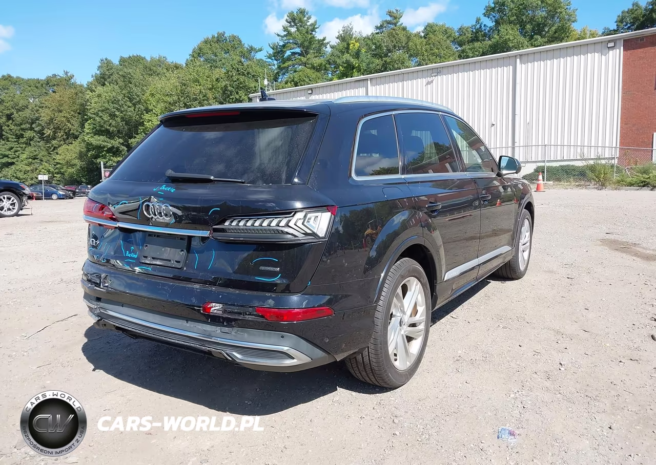 2021 Audi Q7 Premium VIN:WA1AXAF75MD017010 - 4