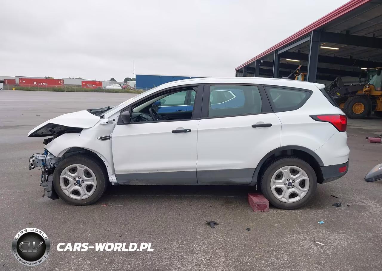 2019 Ford Escape S VIN:1FMCU0F70KUB59839 - 15
